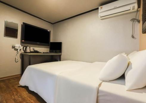 Hotel Grim Jongno Сеул Екстериор снимка