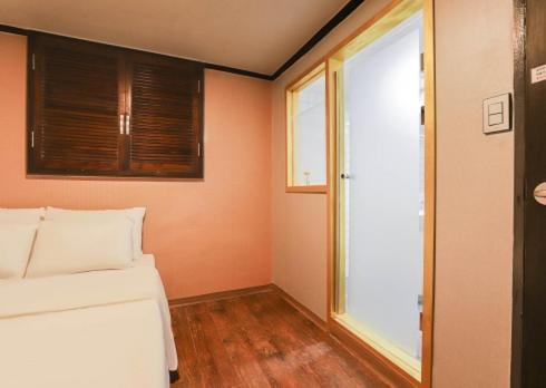 Hotel Grim Jongno Сеул Екстериор снимка