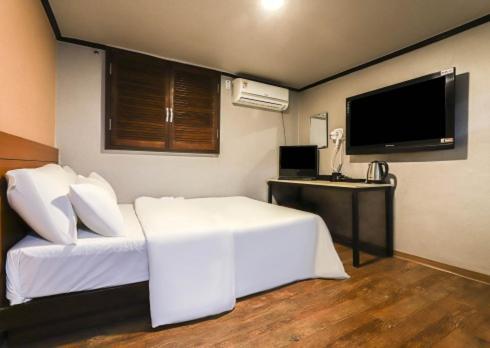 Hotel Grim Jongno Сеул Екстериор снимка