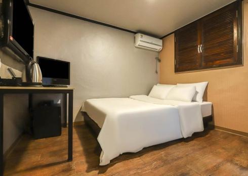 Hotel Grim Jongno Сеул Екстериор снимка