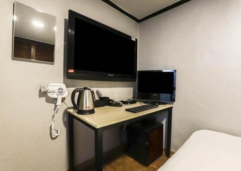 Hotel Grim Jongno Сеул Екстериор снимка